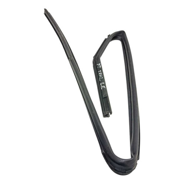 Canaleta Vidro Traseiro Esquerdo Spin 2013 A 2016