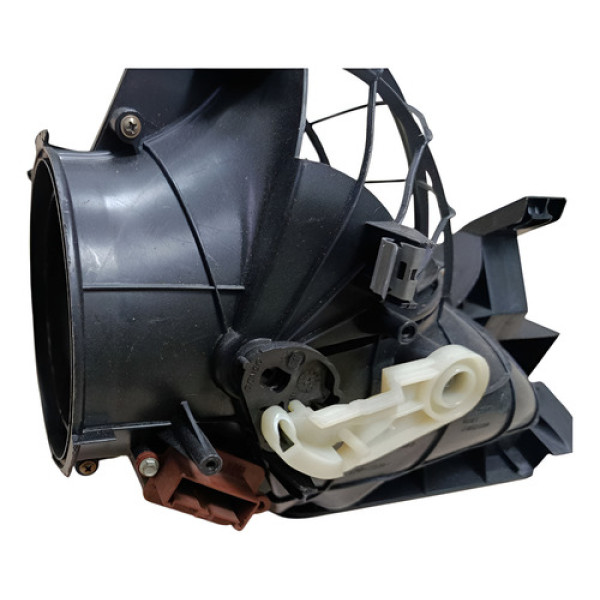 Caixa Evaporadora Grand Siena 2012 #detalhe