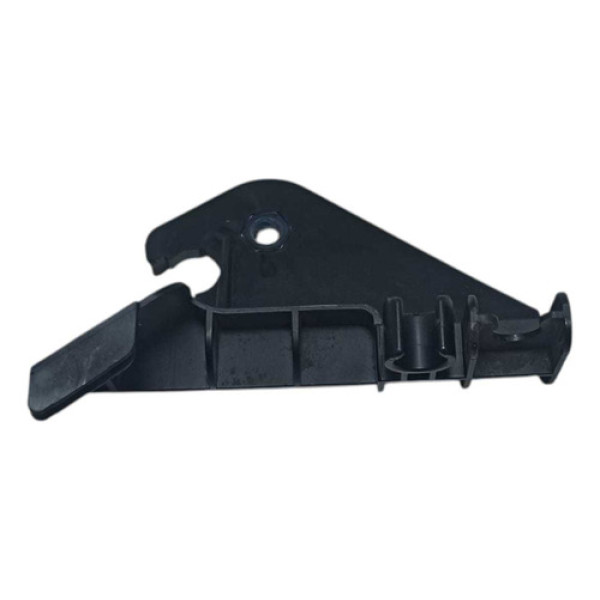 Suporte Sensor Central Traseiro Direito C180 2010 A 2014