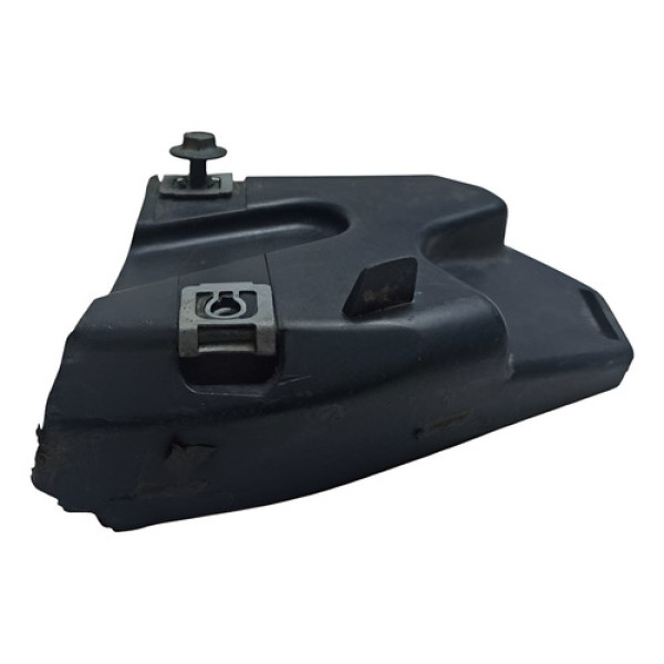 Guia Para-choque Dianteiro Direito Fox  2004 A 2010