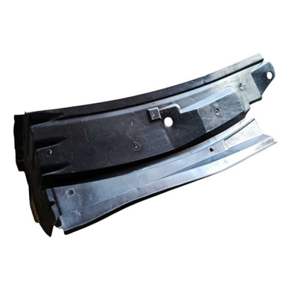 Defletor Água Churrasqueira Esquerdo Agile 2011 À 2015