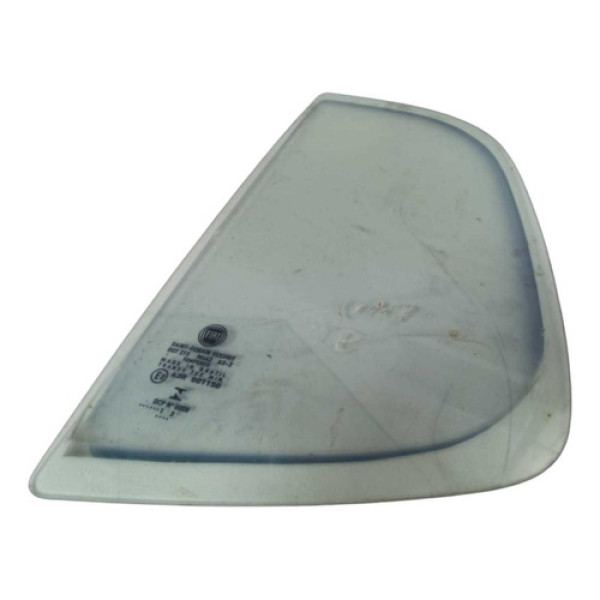 Vidro Fixo Vigia Traseiro Esquerdo Uno Vivace 2010 À 2017