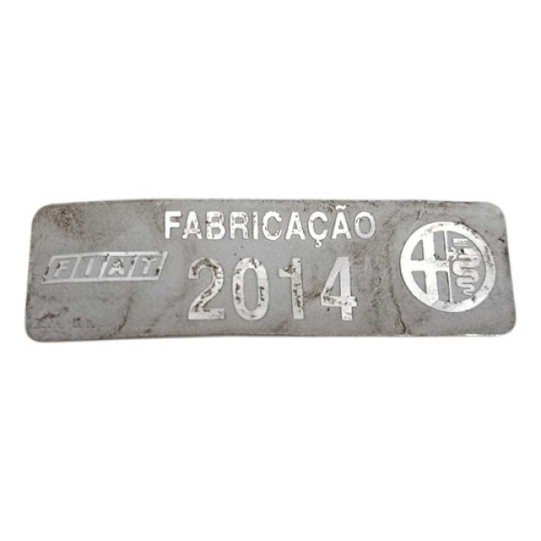 Plaqueta Etiqueta Ano Fabricação Uno Vivace 2014 Prateado