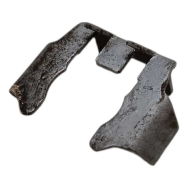 Trava Presilha Bico Flauta Injetora Uno Vivace 2014 A 2016