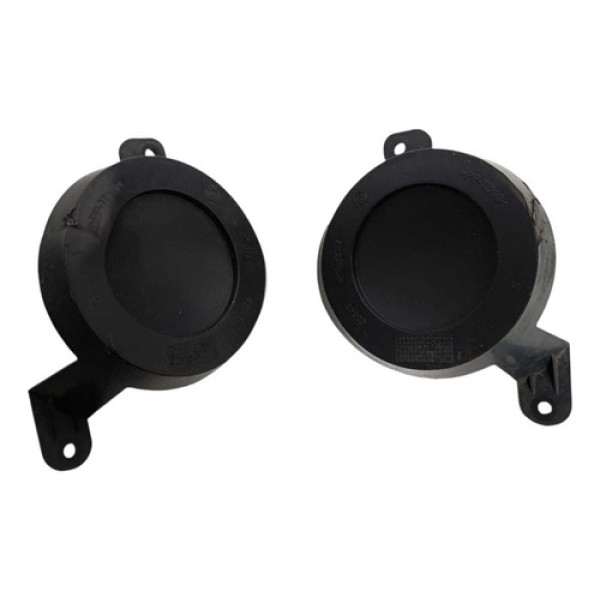 Par Capa Farol Milha Uno Vivace 2014 A 2016 Prateado Ambos Lados