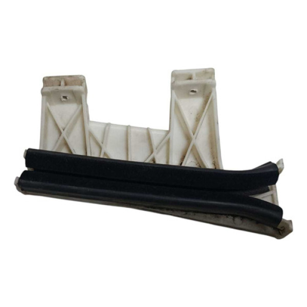 Guia Vidro Dianteiro Esquerdo C3 2004 À 2012