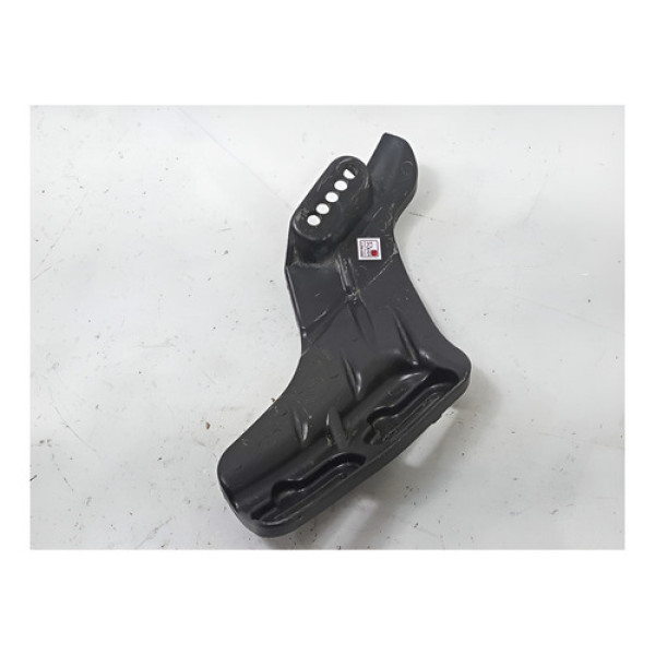 Guia Suporte Para-choque Dianteiro Direito Peugeot 208 Cx113