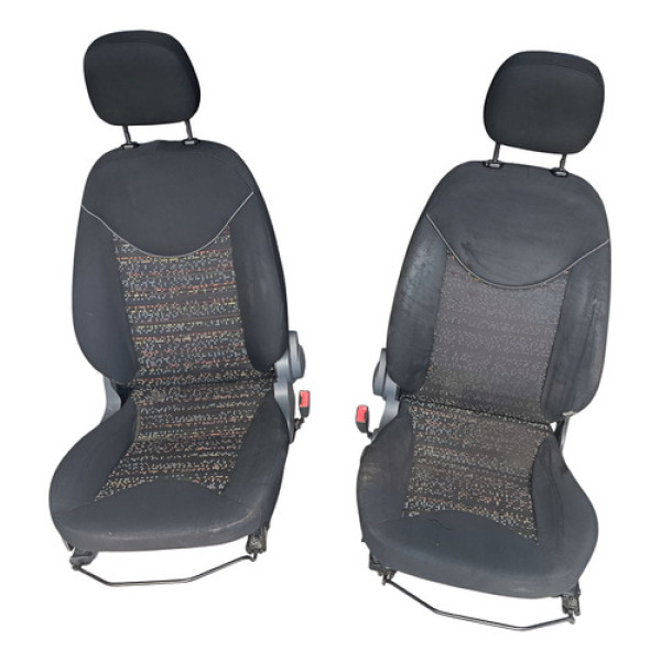 Par Banco Dianteiro Fiorino 2014 A 2020 ~detalhe