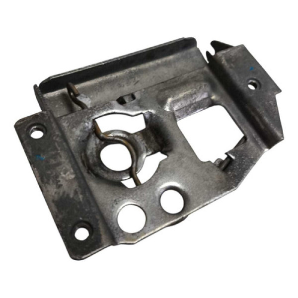 Fechadura Inferior Capô Uno Vivace 2014 A 2016