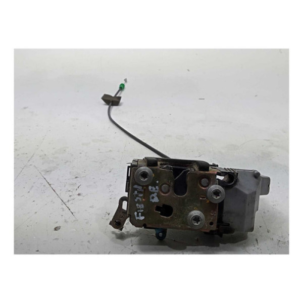 Fechadura Porta Dianteira Esq  Ford Fiesta 03 À 14 Cx138