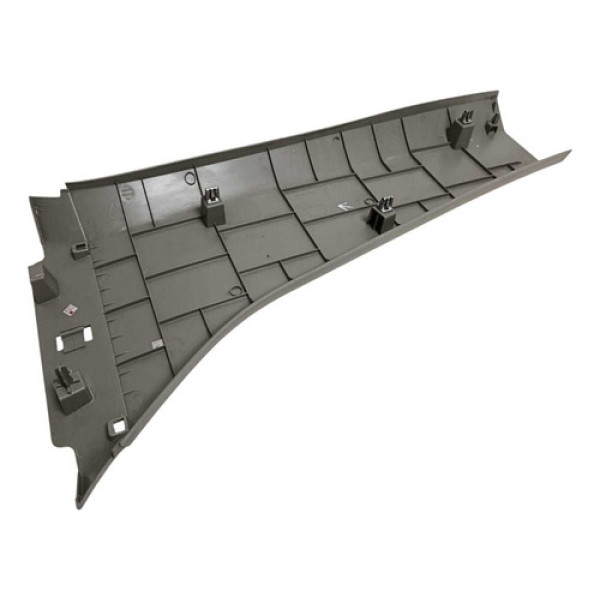 Acabamento Inferior Coluna Central Direito Spin 2015