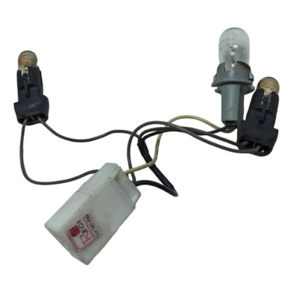 Chicote Lanterna Tampa Traseira Grand Siena 2013 À 2017