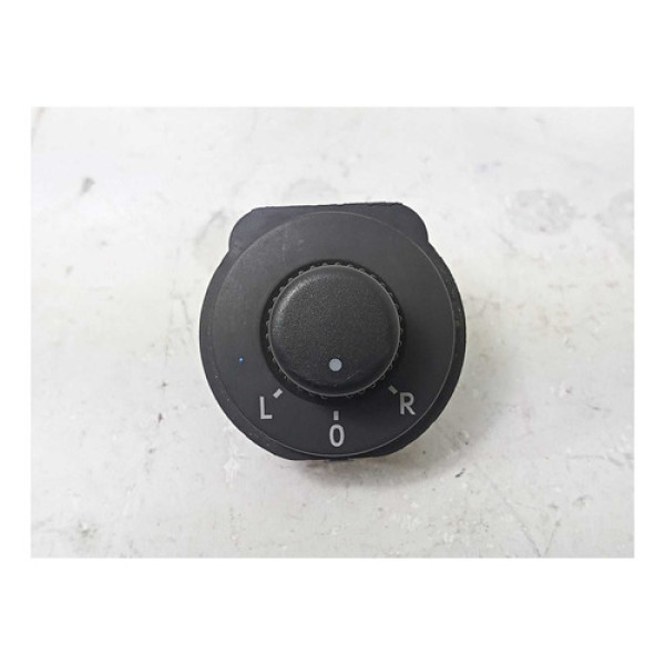 Botao Regulagem Retrovisor Elétrico Up 2012 A 2016 Cx134