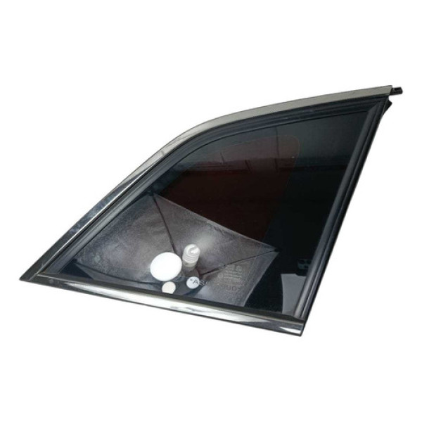 Vidro Vigia Traseiro Direito Captiva 2008 A 2012