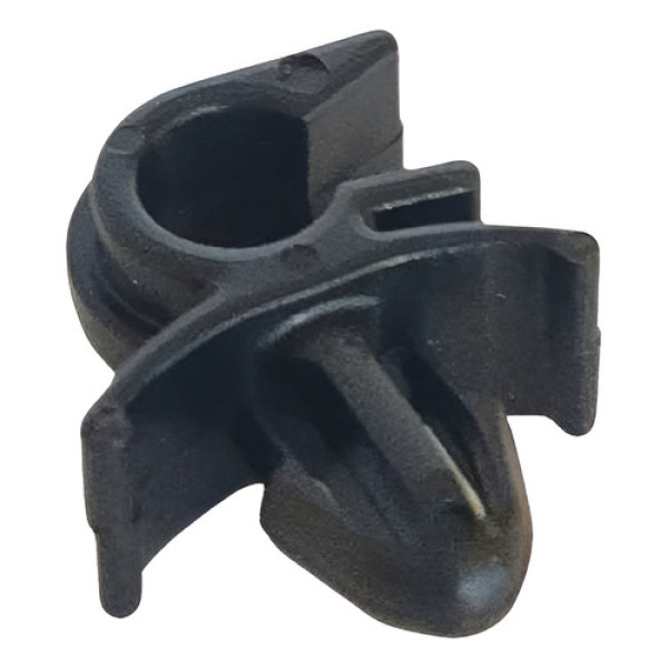 Grampo Tampa Compartimento Motor 500e 2013