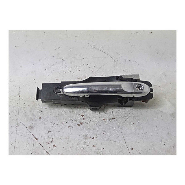 Maçaneta Externa Dianteira Esquerda March 2015 À 2020 Cx187