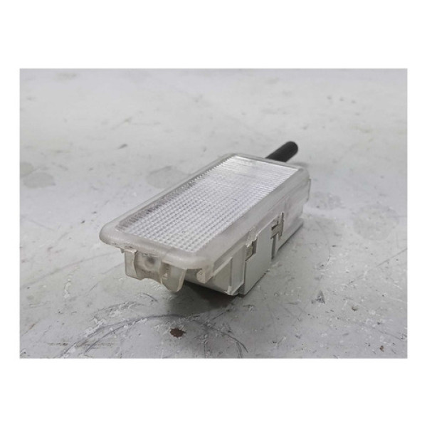 Luz Cortesia Porta Luvas Peugeot 3008 2011 À 2016 Cx140