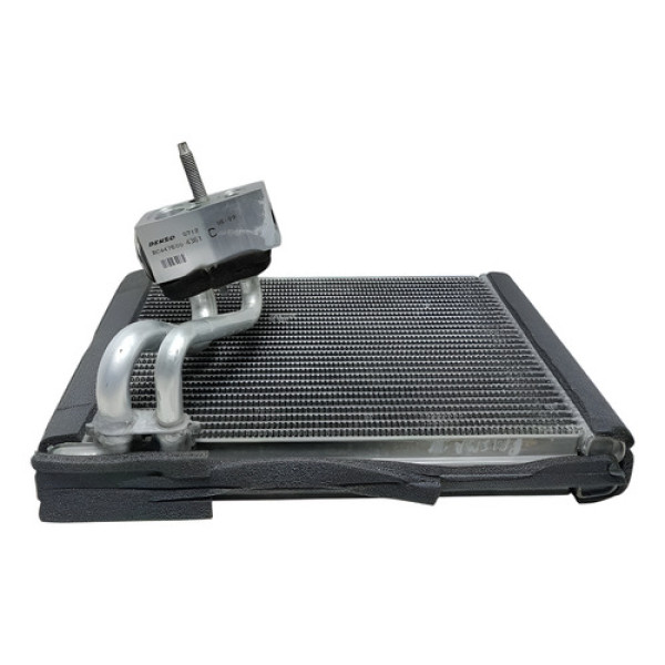 Condensador Ar Condicionado Prisma 1.4 2013 Á 2016