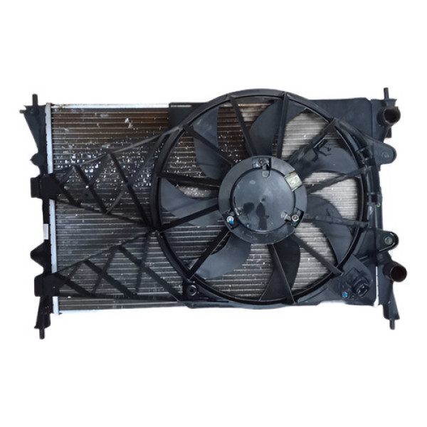 Kit Radiador Defletor Ventoinha Punto 2007 A 2012 1.8