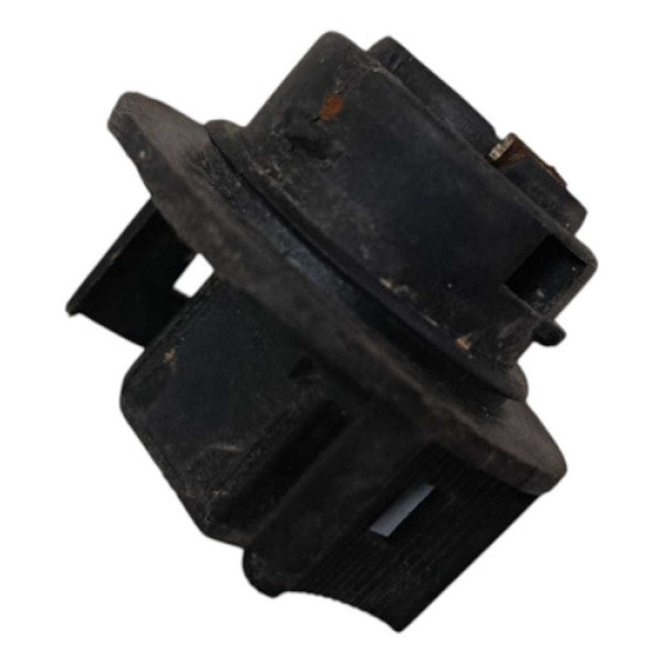 Soquete Conector Pisca Seta Strada 2014 A 2019