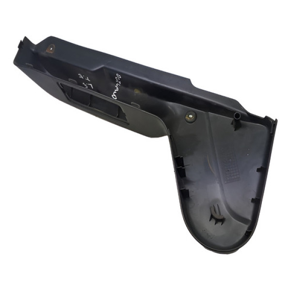 Acabamento Esquerdo Banco Tras. Esquerdo Outlander Cx021