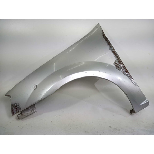 Para-lama Esquerdo Logan 2008 ~detalhe