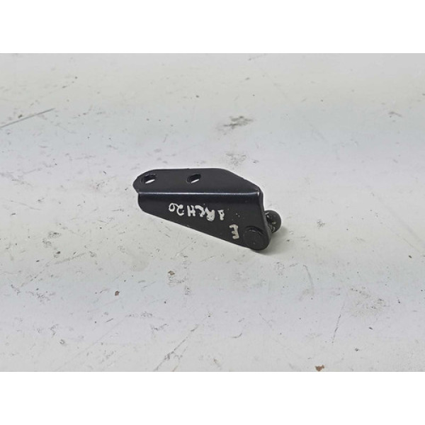 Suporte Amortecedor Esquerdo Tampa Tras March 15/20 Cx164