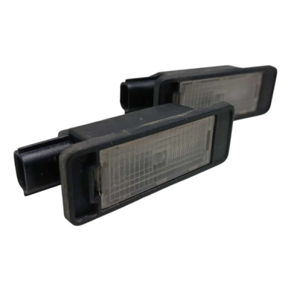 Par Luz Placa Sandero Stepway 2020