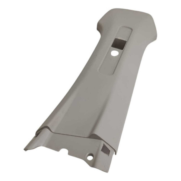 Acabamento Coluna Central Direita Spin 2015